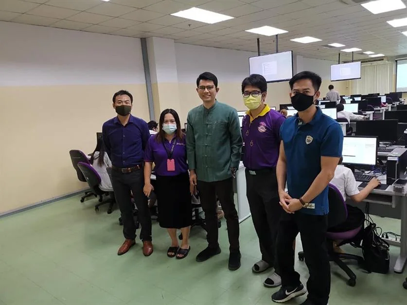 งานฝึกอบรมสารสนเทศ ศูนย์บริการเทคโนโลยีสารสนเทศและการสื่อสาร ทดสอบระบบสอบ สมรรถนะดิจิทัลสำหรับนิสิตระดับปริญญาตรีประจำปี