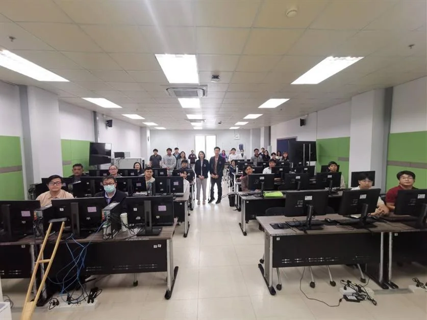หลักสูตร Data Visualization and Big Data Analytics