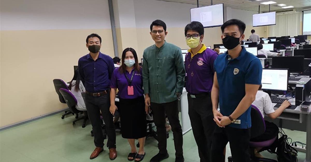 งานฝึกอบรมสารสนเทศ ศูนย์บริการเทคโนโลยีสารสนเทศและการสื่อสาร ทดสอบระบบสอบ สมรรถนะดิจิทัลสำหรับนิสิตระดับปริญญาตรีประจำปี