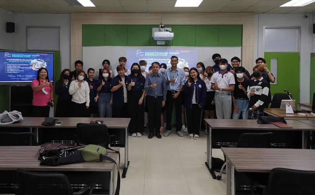 ศูนย์บริการเทคโนโลยีสารสนเทศและการสื่อสารจัดอบรมเรื่อง การตัดต่อวิดีโอด้วยโทรศัพท์มือถือ Smartphone Video Production สำหรับนิสิต