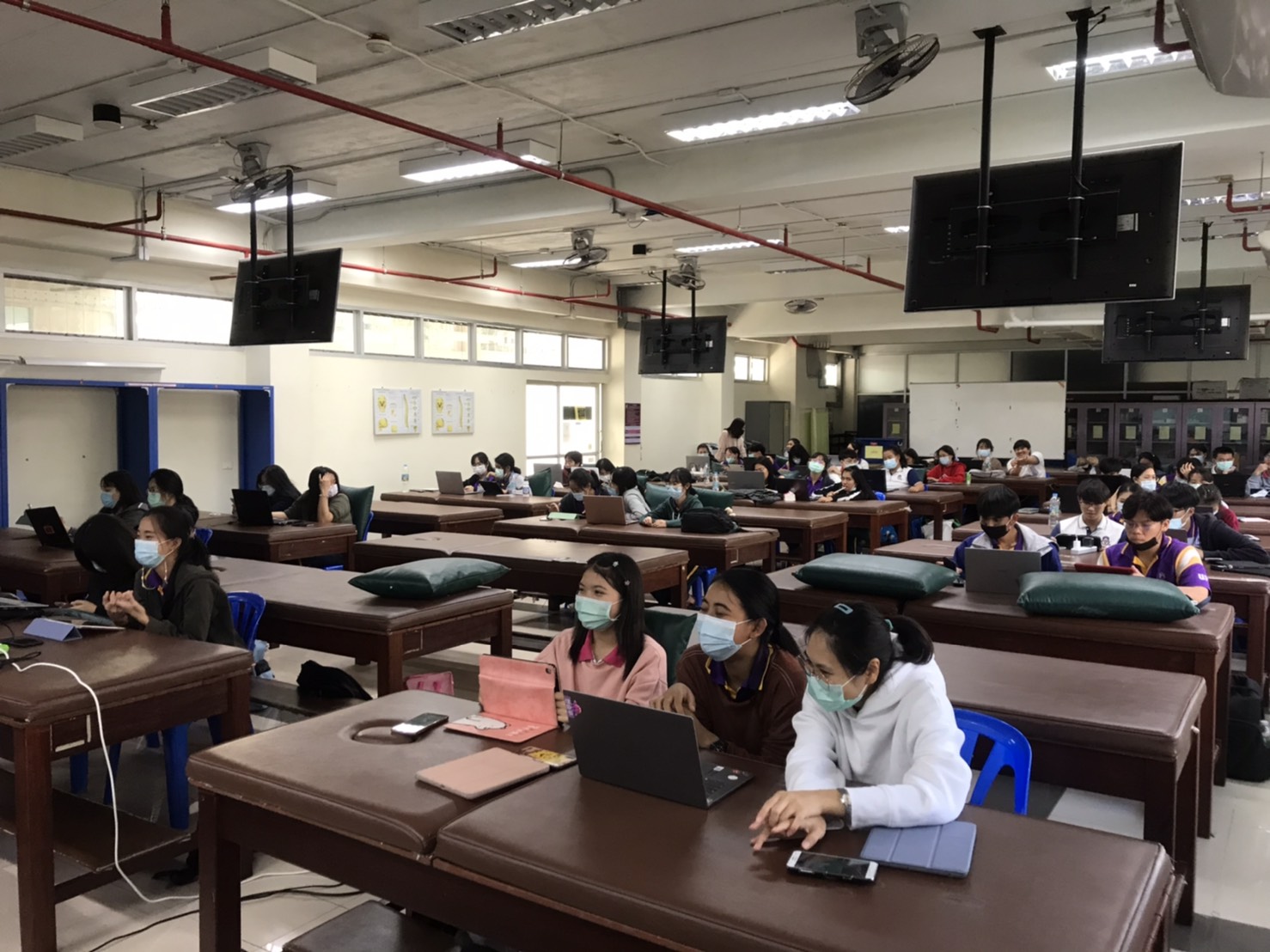 ศูนย์บริการเทคโนโลยีสารสนเทศและการสื่อสาร
